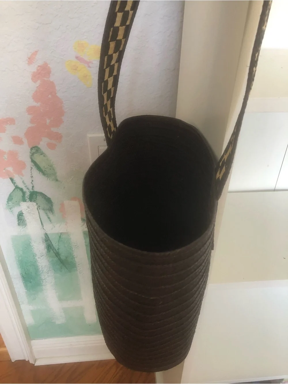 New Hand Made Woven Black & Beige Bucket Bag from Colombia